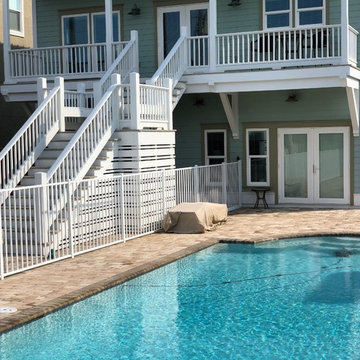 Hurricane Michael survivor wood and aluminum fence!