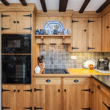Character Oak farmhouse kitchen in old cottage