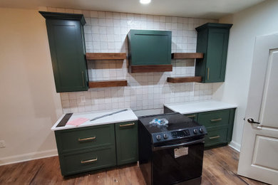 Example of a kitchen design in Atlanta
