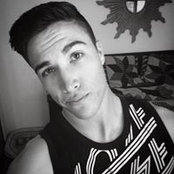 Cameron Hewett's photo