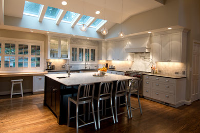 Inspiration for a timeless kitchen remodel in Portland