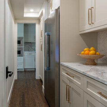 Walk-in pantry
