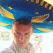 Joe Simon's photo