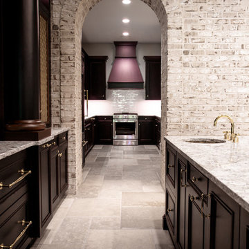 Cambria’s Bellingham Quartz Dramatic Kitchen