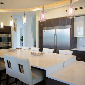 CLEAN AND SPACIOUS B LEVEL EXTRA LARGE ISLAND