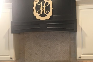 Country kitchen photo in Cincinnati
