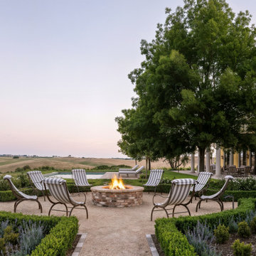 Fireplace, Garden Fire Pit Lounge