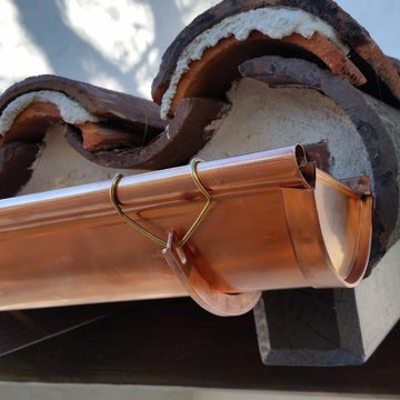 5 inch Half Round (Seamless) Copper With Circles and Shanks, Agoura Hills