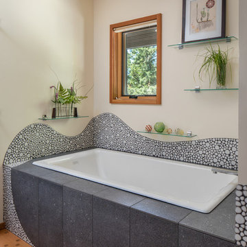 Natural Modern Bathroom