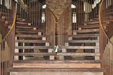 Mountain style staircase photo in Nashville
