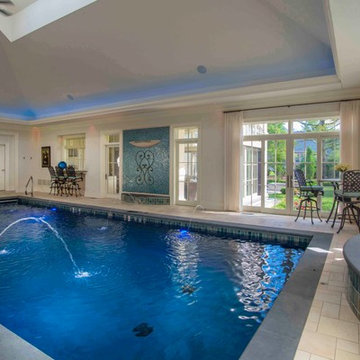 Mequon, WI Indoor Swimming Pool and Hot Tub