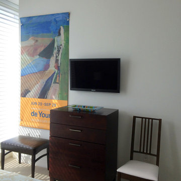 Elegant San Francisco Guest Room with de Young Museum Diebenkorn Wall Hanging