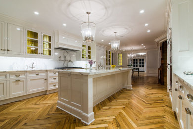 Kitchen photo in New York