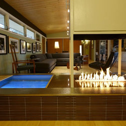 Linear Burner System Indoor - Indoor Fireplaces