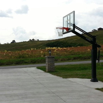 Cliff W's Pro Dunk Gold Basketball System on a 48x26 in Duffield, VA