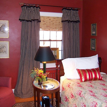 An English Mews House at Christmas