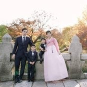 Jiyeon Shin's photo