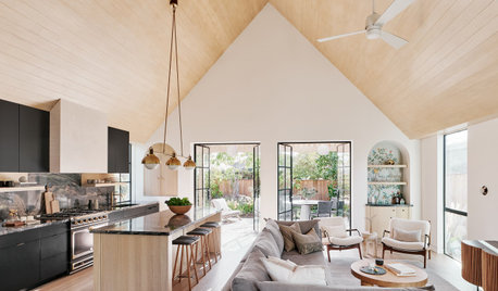 Houzz Tour: Living Large in a 1,400-Square-Foot Home