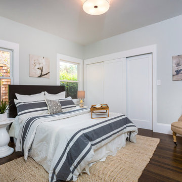 Fresh & Modern Interpretation of a 1915 Craftsman