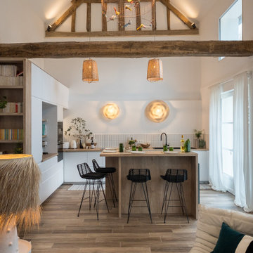 Rénovation d’une longère dans les Yvelines Cuisine conviviale et lumineuse