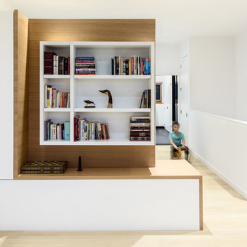 Taller House