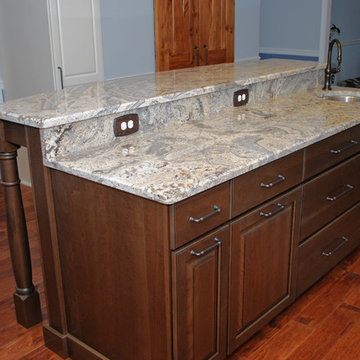 Colonial Feeling Kitchen in La Plata