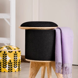 Pomada Ottomans - Footstools And Ottomans