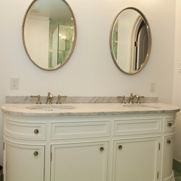 Villanova, PA : Bathroom with Curved Vanity