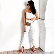 Lilly Sary's photo