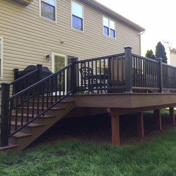 Timbertech Deck With Hot Tub