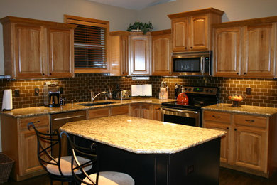 Inspiration for a timeless kitchen remodel in Denver