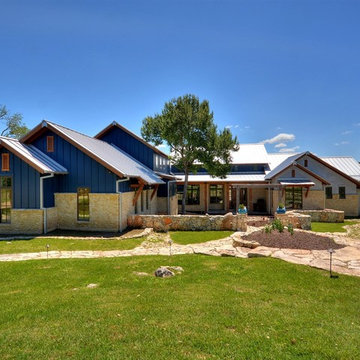 Eclectic Farmhouse by John Siemering Homes Austin TX