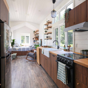 Kootenay Tiny Home - by Canadian Tiny Homes