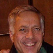 Mike Helferds foto