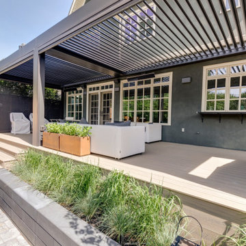 Central Calgary Adjustable StruXure Pergola with Phantom Screens & Bromic Heater