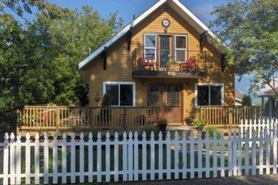 Exterior home idea in Other