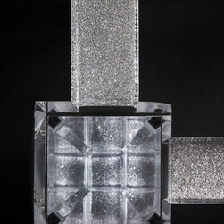 Luminous Finish Coats&reg; Technique on Acrylic Furniture. - Living Room Furniture