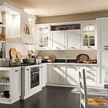 Mom L Kitchen