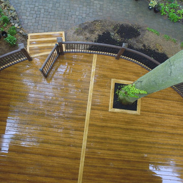 Curved Deck-Composite Rails with Lights