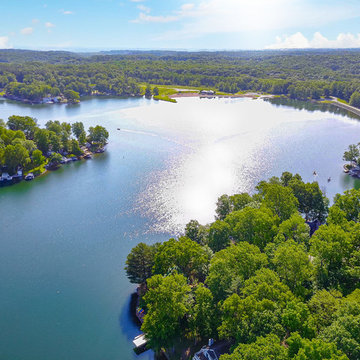 Traditional Craftsman on Sweetwater Lake