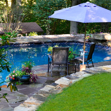 Upper Marlboro Flagstone Pool Patio