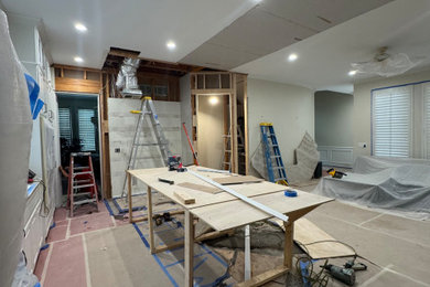 Inspiration for a transitional kitchen remodel in Dallas