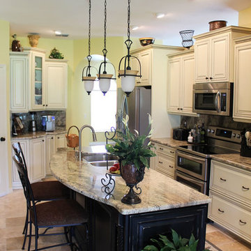 Shabby Chic Kitchen-- Dual Finish Cabinets