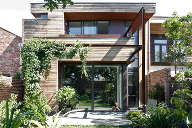 This is an example of a contemporary home design in Melbourne.