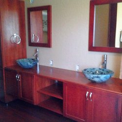 DYNAMIC VANITIES COLLECTION - Products