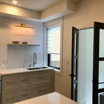 Nimbus Grey and Gold Kitchen