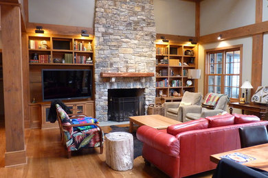 Inspiration for a craftsman living room remodel in Seattle