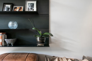 Eclectic living room photo in Amsterdam