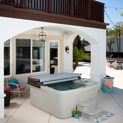 Freeflow Spas - Hot Tubs