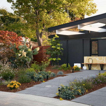 Indoor-Outdoor Eichler